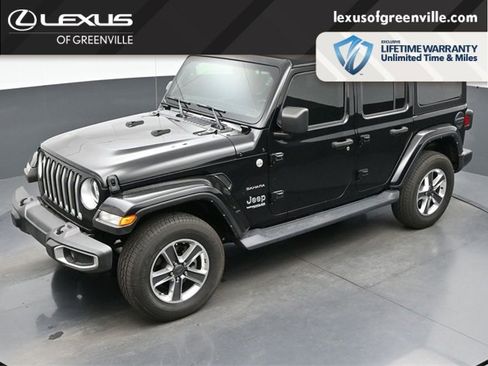 Used 2022 Jeep Wrangler Unlimited Sahara image 24
