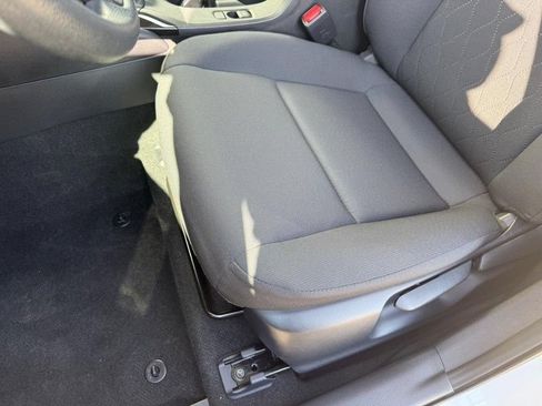 Used 2026 Toyota Corolla LE w/ LE Premium Package FWD image 17
