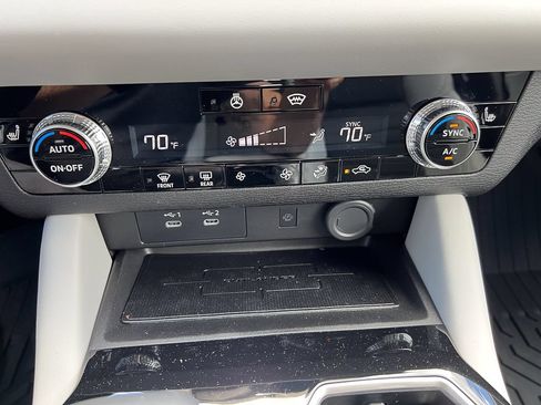 New 2026 Mitsubishi Outlander SE AWD/4WD image 26