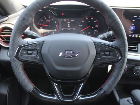 New 2026 Chevrolet Trax RS w/ Driver Confidence Package FWD image 14