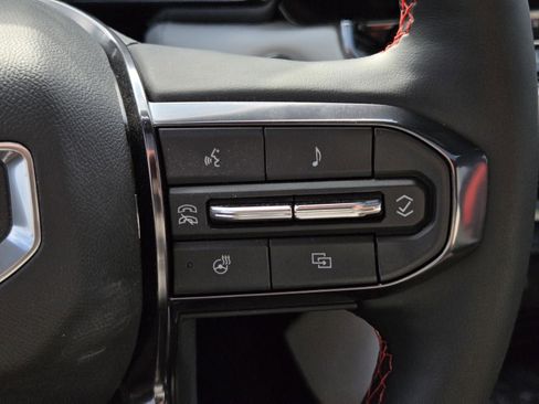 New 2026 GMC Canyon AT4X image 16