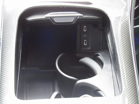 New 2025 Mercedes-Benz GLC 300 4MATIC image 32