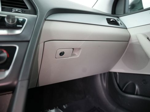 Used 2019 Hyundai Sonata ECO image 45