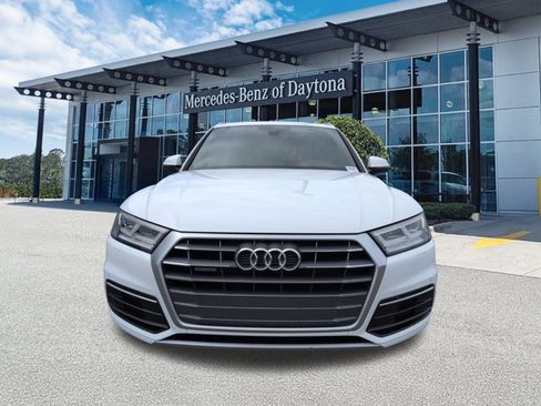 Used 2018 Audi Q5 2.0T Premium Plus w/ Premium Plus Package image 9