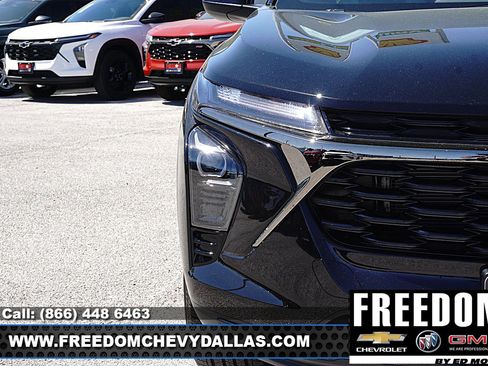 New 2026 Chevrolet Trax RS w/ Driver Confidence Package image 40