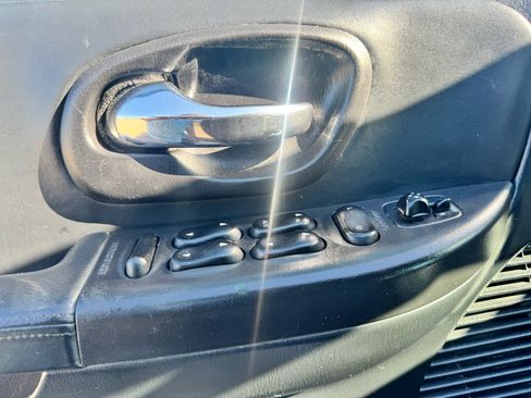 Used 2001 Ford F150 Harley-Davidson image 21