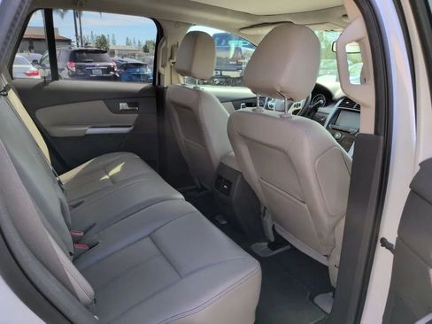 Used 2014 Ford Edge SEL w/ Equipment Group 205A image 13