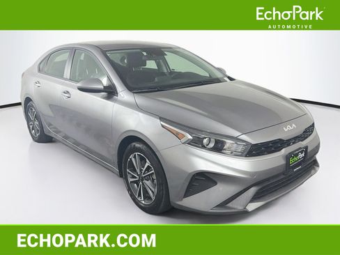 Used 2024 Kia Forte LXS FWD image 1