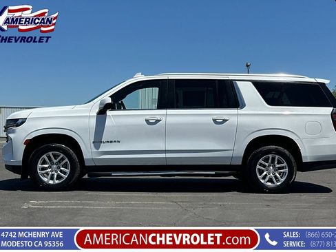 Used 2023 Chevrolet Suburban LT AWD/4WD image 7