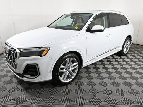 New 2025 Audi Q7 3.0T Premium Plus image 28