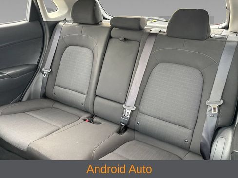Used 2023 Hyundai Kona SEL FWD image 4