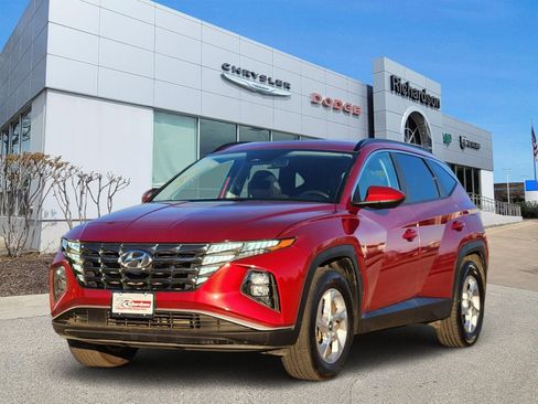 Used 2024 Hyundai Tucson SEL image 2