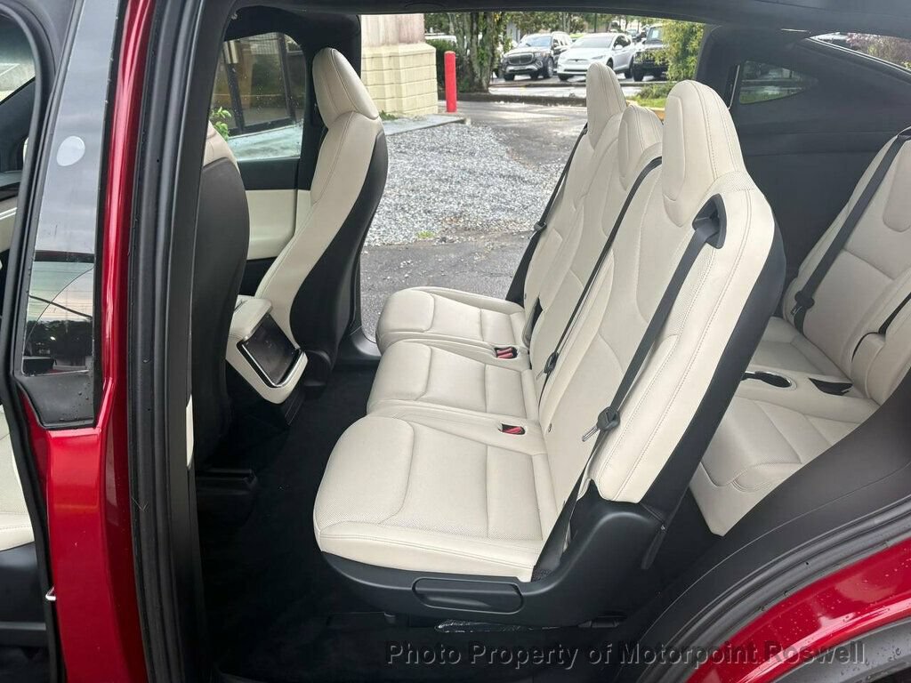 Used 2024 Tesla Model X AWD/4WD image 18