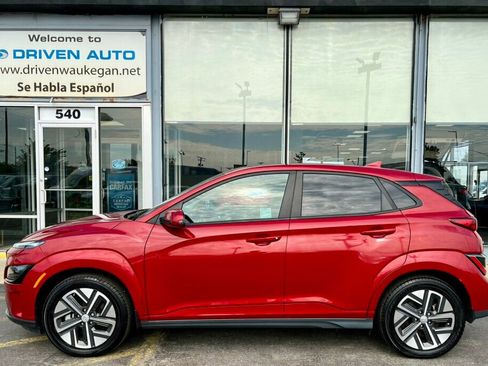 Used 2022 Hyundai Kona SEL w/ Convenience Package image 2