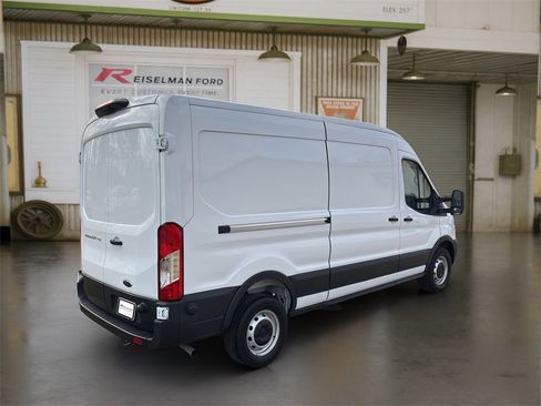 New 2025 Ford Transit 250 148 Medium Roof image 6