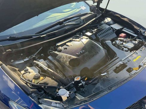 Used 2017 Nissan Maxima Platinum w/ Interior Lighting Package FWD image 62