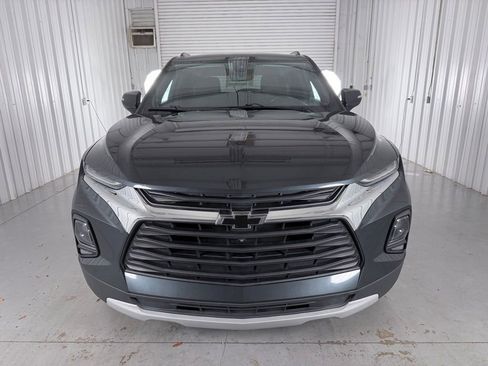 Used 2019 Chevrolet Blazer LT w/ Sound & Technology Package FWD image 2