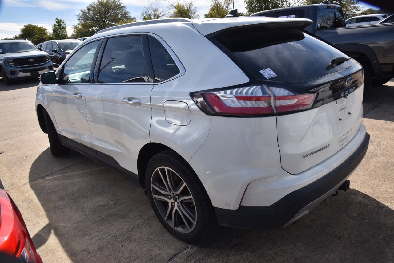 Used 2021 Ford Edge Titanium w/ Equipment Group 301A AWD/4WD image 6