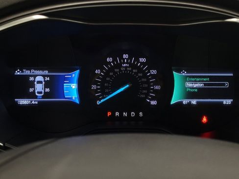 Used 2020 Ford Fusion SE image 23