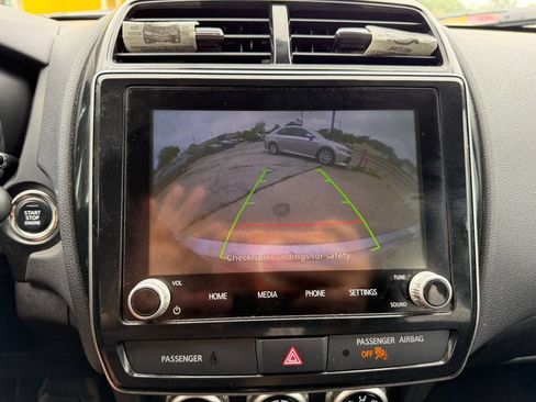 Used 2022 Mitsubishi Outlander Sport SE FWD image 21