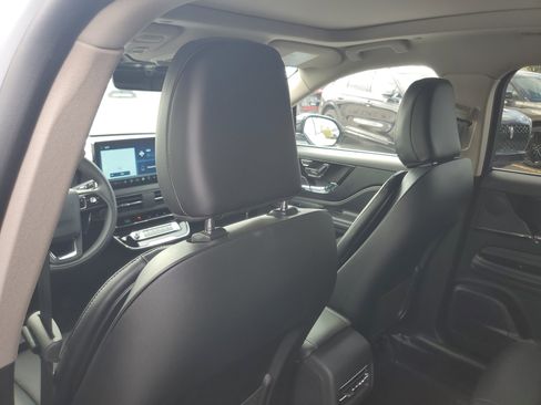 New 2026 Lincoln Corsair Premiere image 26