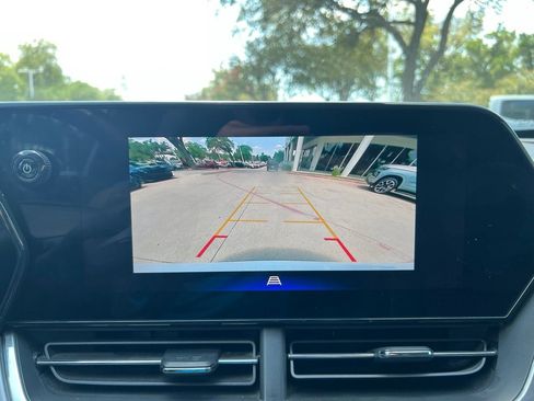 Used 2025 Chevrolet Trax ACTIV w/ Driver Confidence Package FWD image 20