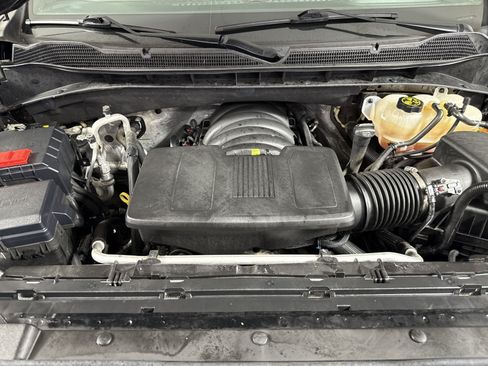 Used 2022 Chevrolet Silverado 1500 ZR2 w/ Technology Package AWD/4WD image 29