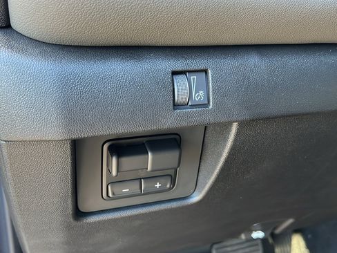 New 2026 Chevrolet Colorado ZR2 w/ Technology Package image 31