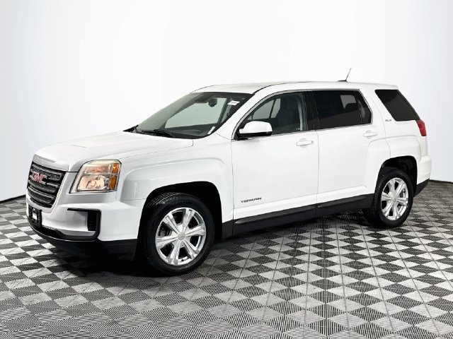 Used 2017 GMC Terrain SLE FWD image 4