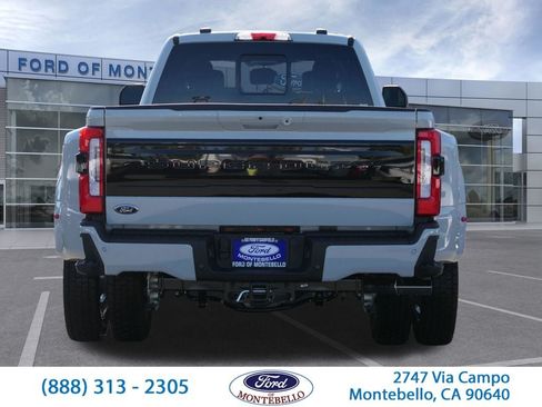 New 2026 Ford F450 Platinum w/ FX4 Off-Road Package AWD/4WD image 6