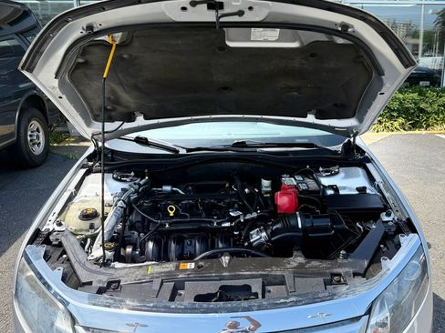 Used 2011 Ford Fusion SEL FWD image 38