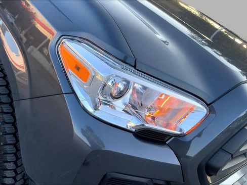 Used 2023 Toyota Tacoma SR AWD/4WD image 27