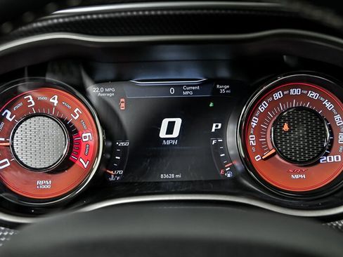 Used 2016 Dodge Challenger SRT Hellcat RWD image 22