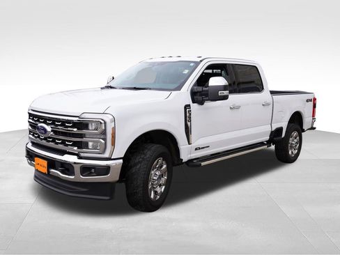 Used 2026 Ford F350 Lariat w/ Chrome Package AWD/4WD image 11