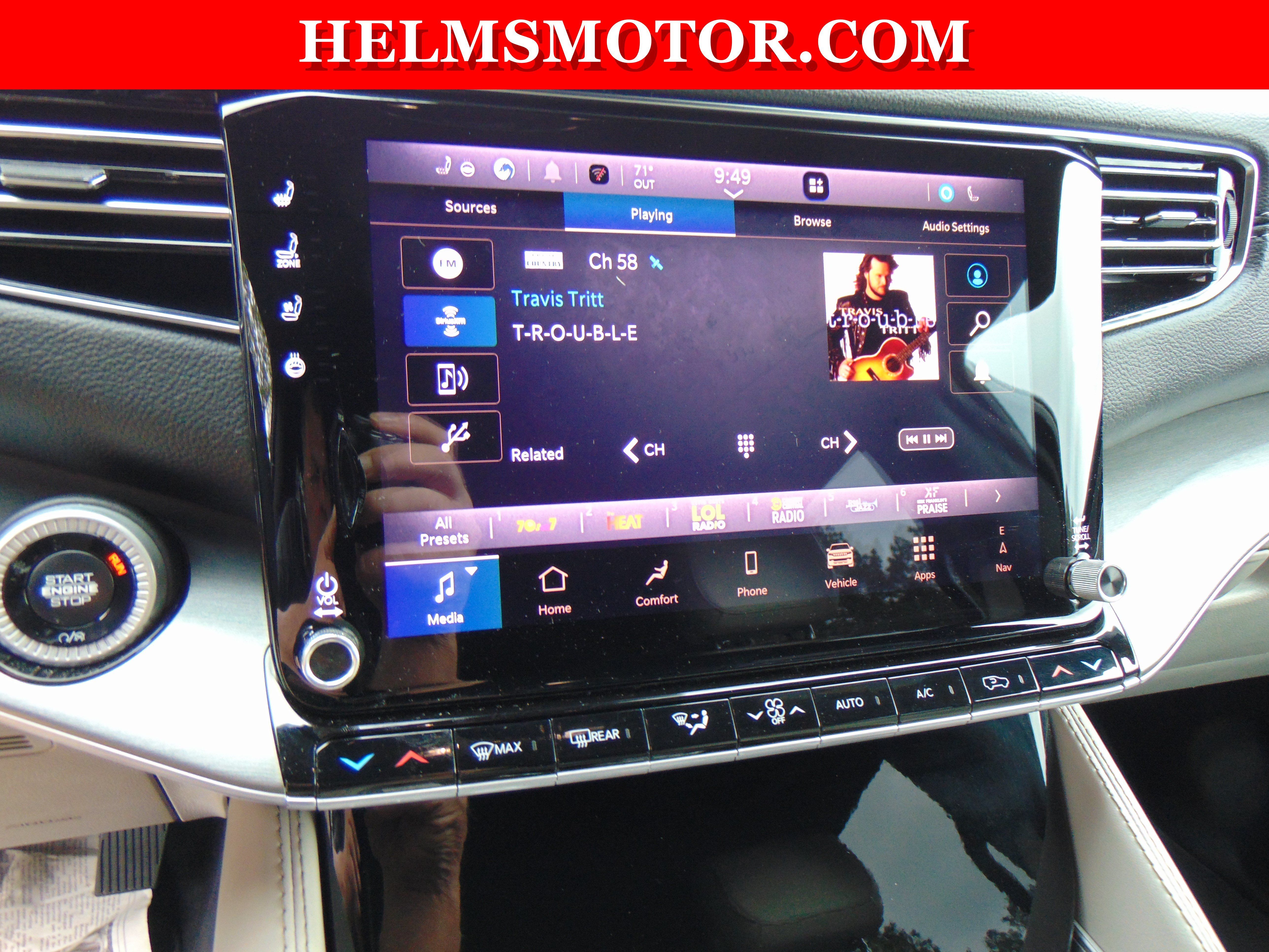 Used 2025 Jeep Wagoneer 4WD image 31