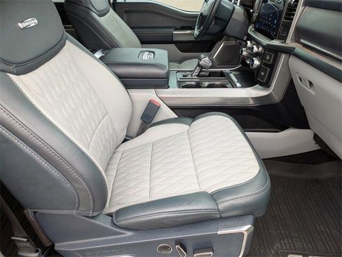 Used 2023 Ford F150 Limited image 11