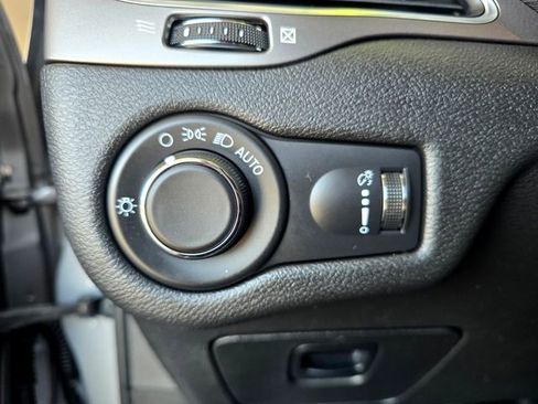 Certified 2020 Jeep Cherokee Latitude image 17