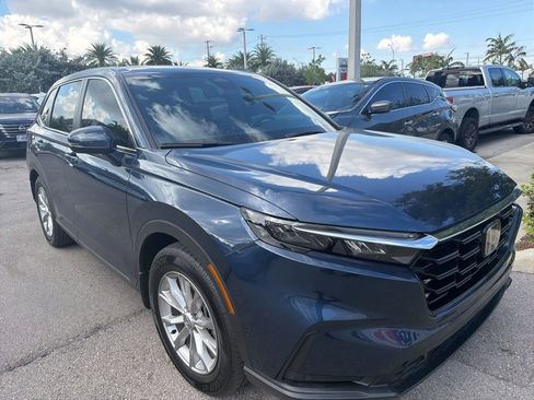 Used 2024 Honda CR-V EX-L image 3