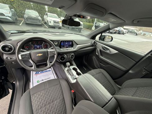 Used 2022 Chevrolet Blazer LT image 20
