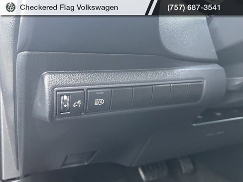 Used 2024 Toyota Corolla LE image 15