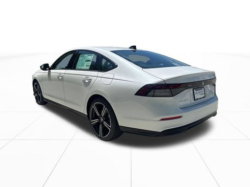 Certified 2026 Honda Accord SE image 6