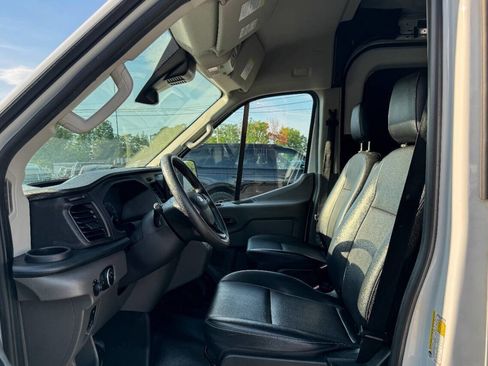 Used 2022 Ford E-Transit Medium Roof w/ Load Area Protection Package RWD image 17