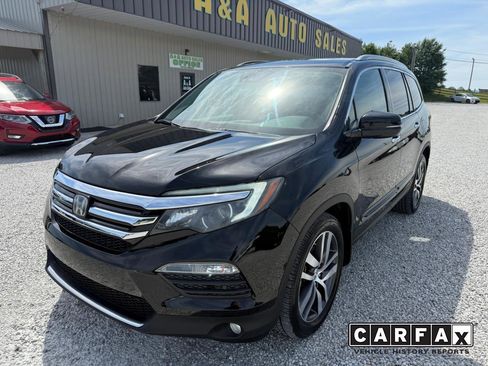 Used 2017 Honda Pilot Elite image 1