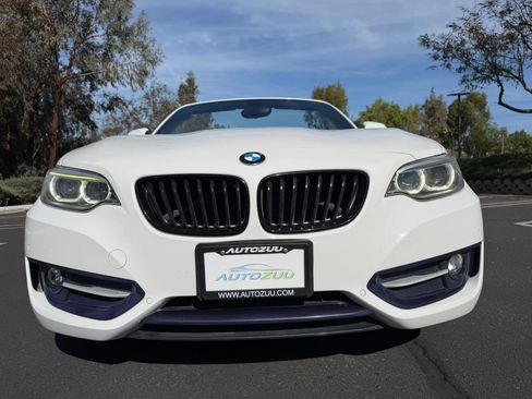 Used 2017 BMW 230i Convertible RWD image 8