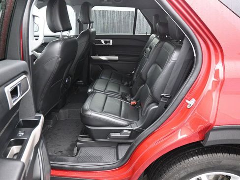 Certified 2023 Ford Explorer XLT w/ Equipment Group 202A image 19