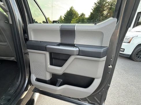 Used 2019 Ford F150 XLT RWD image 40