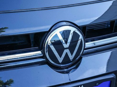 New 2026 Volkswagen Jetta SE image 15