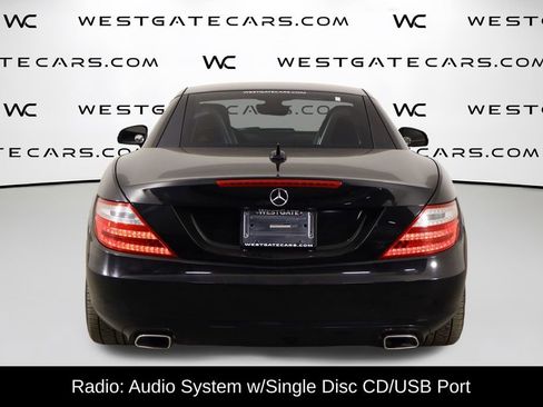 Used 2016 Mercedes-Benz SLK 300 image 4