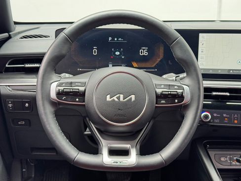 Used 2025 Kia K5 GT-Line w/ GT-Line Premium Package AWD/4WD image 19