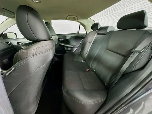 Used 2013 Toyota Corolla S image 13